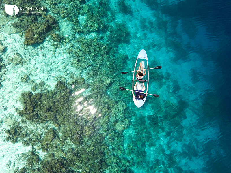 du-lich-maldives-tu-tren-xuong