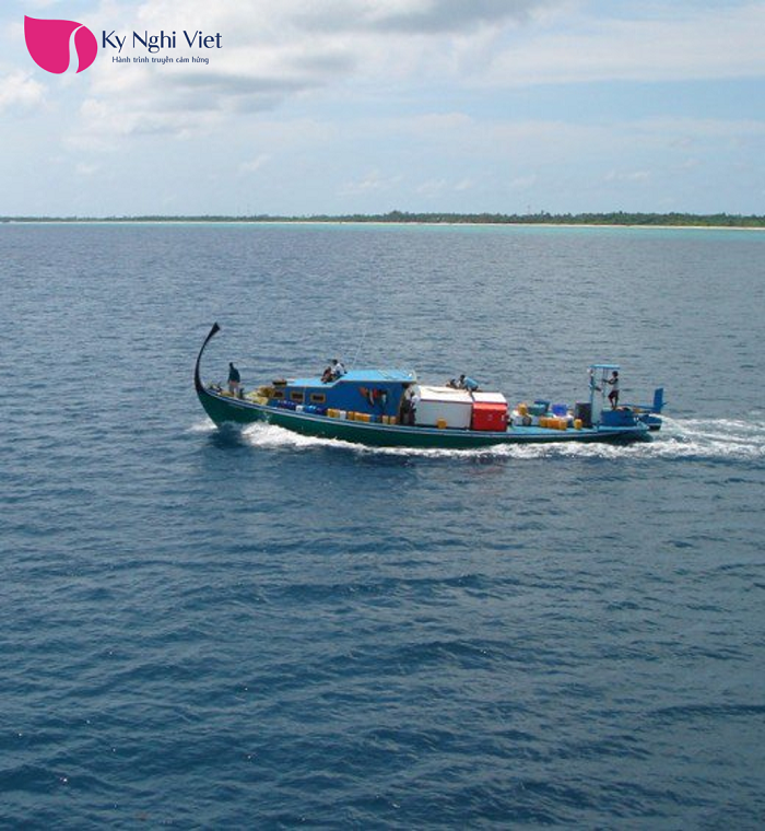 thuyen-dhoni-truyen-thong-cua-nguoi-Maldives