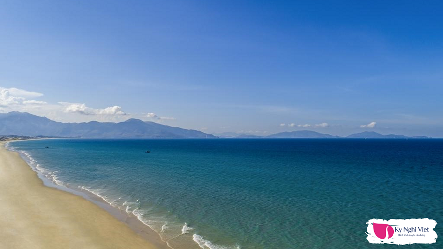 bai-dai-nha-trang-du-lich-nha-trang-resort-Movenpick