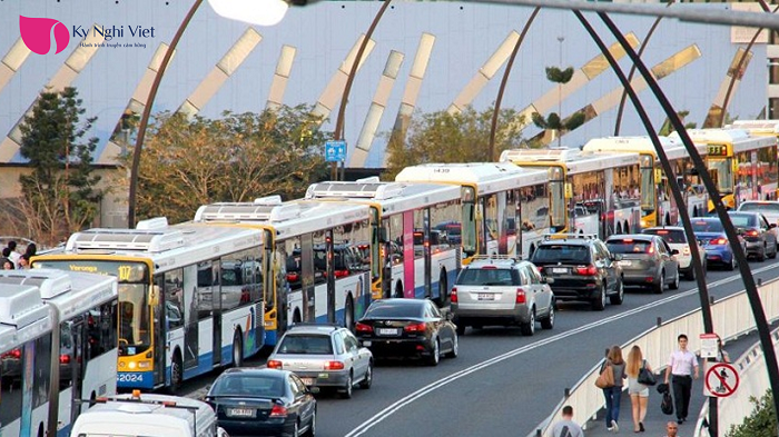 giao-thong-an-toan-khi-di-du-lich-nuoc-Uc