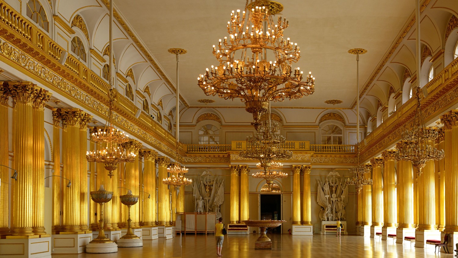 winter-palace-cung-dien-mua-dongdu-lich-nuoc-nga-ky-vi-tour-du-lich-Nga-tron-goi