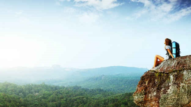 ban-gai-thich-di-du-lich-doc-lap