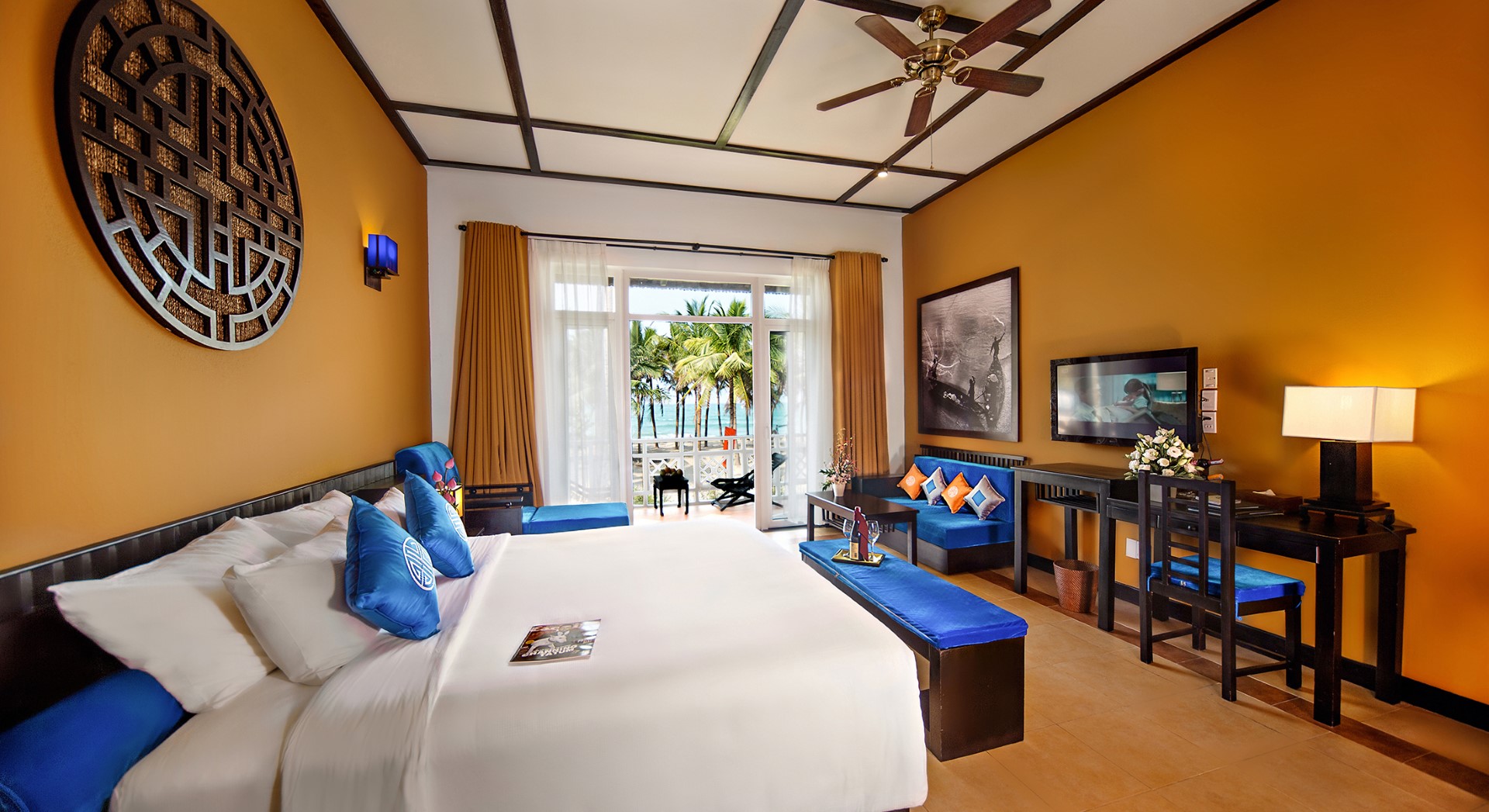 phong-grand-deluxe-tai-khach-san-Hoi-An