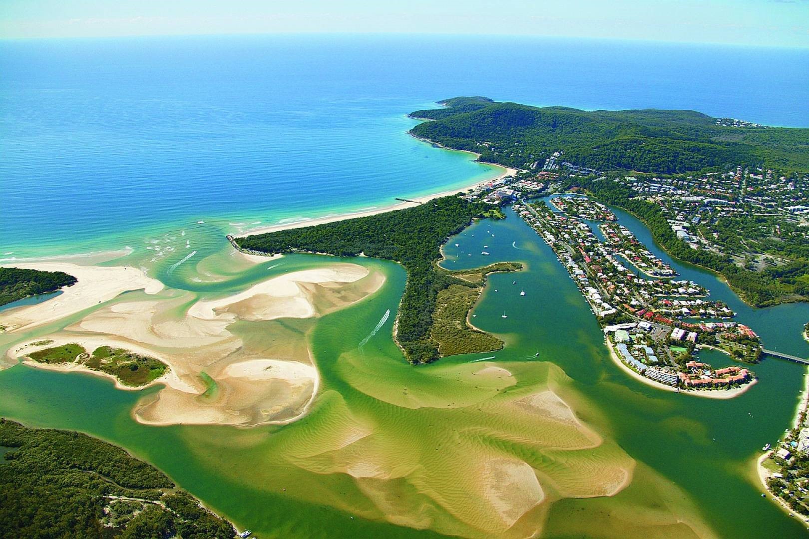 river-mouth-noosa-australia-conde-nast-traveller-12may14-pr