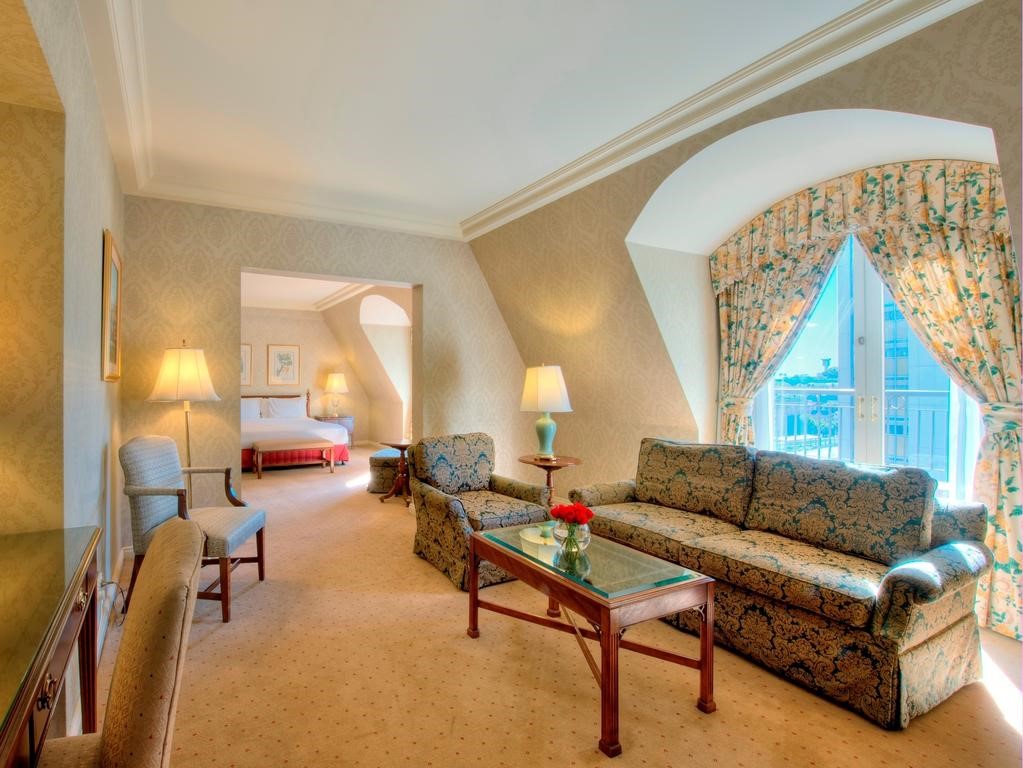 phong-nghi-o-sir-stamford