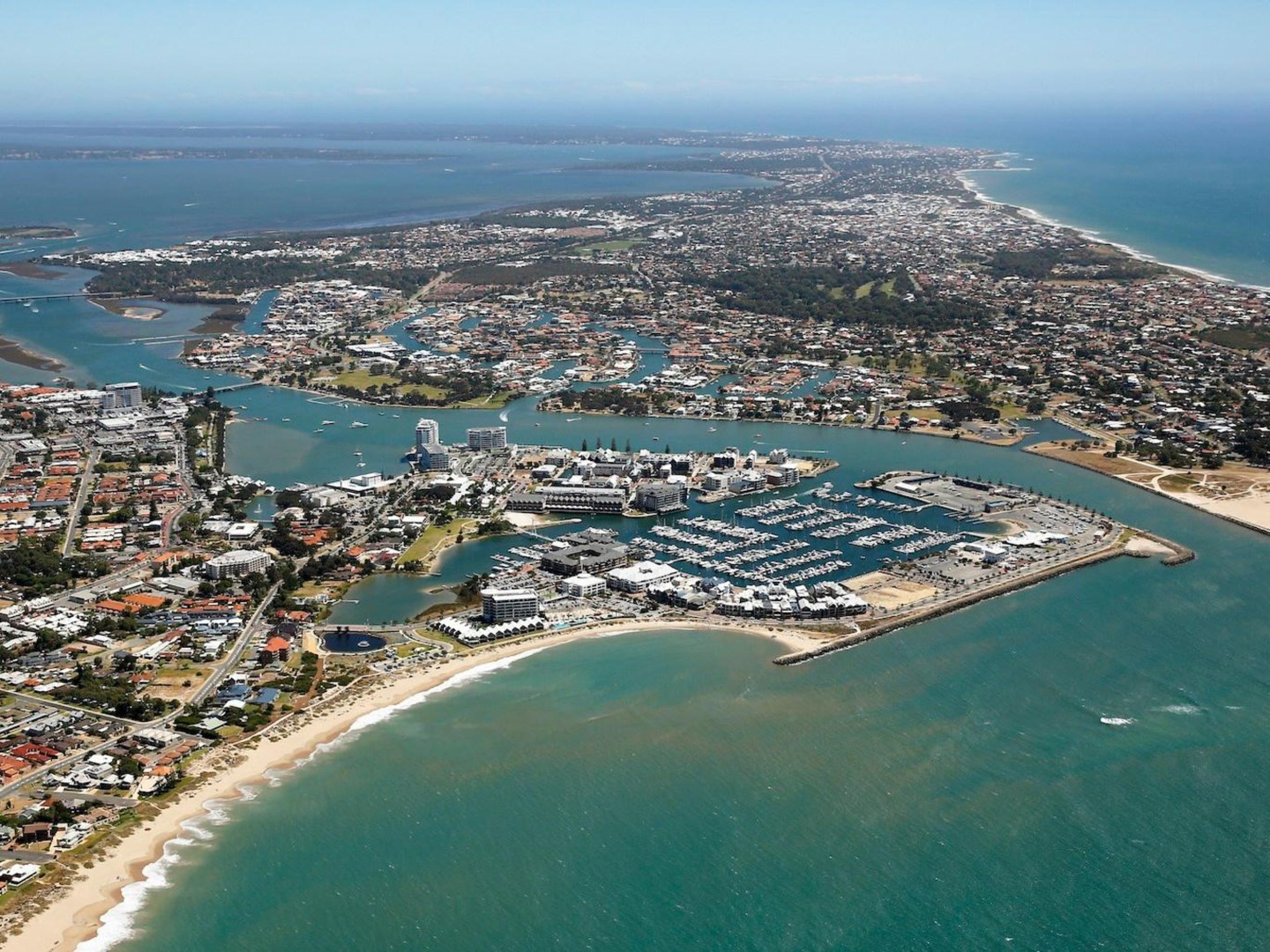 aerial-photo-of-mandurah