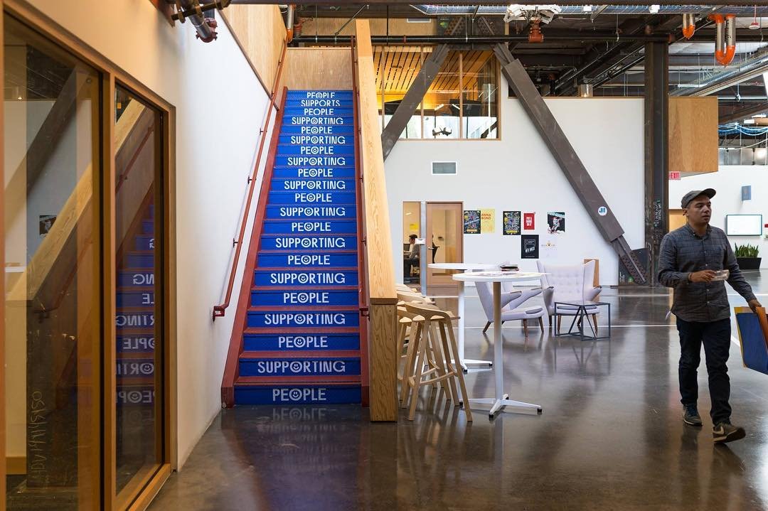 van-phong-lam-viec-tai-facebook