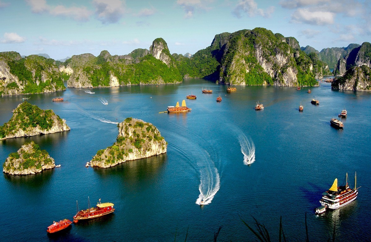 halong bay